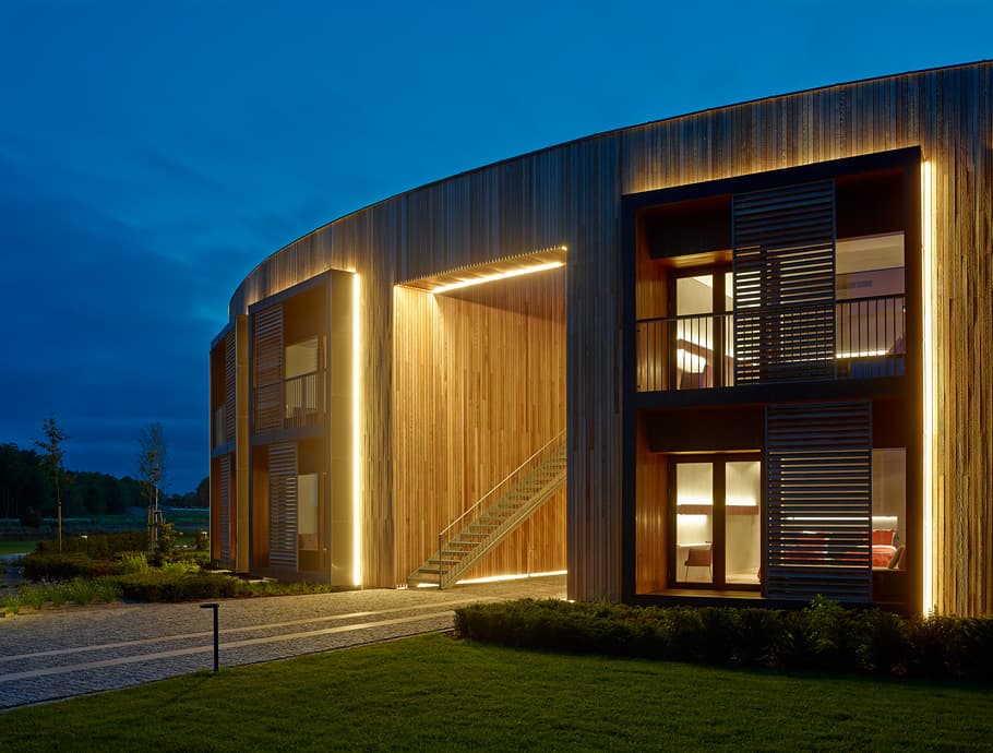 Linear Facade